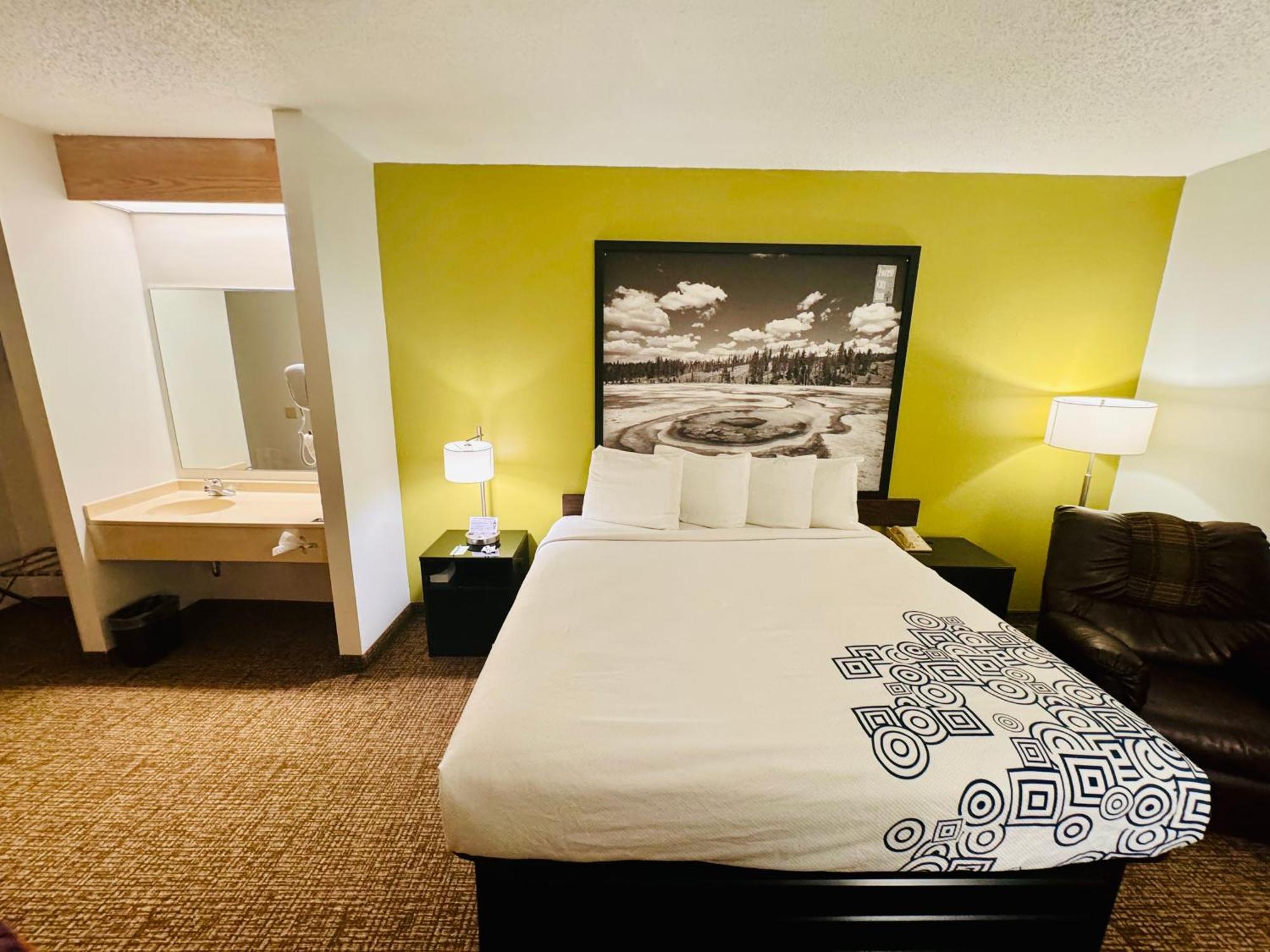 Forest City Inn Εξωτερικό φωτογραφία