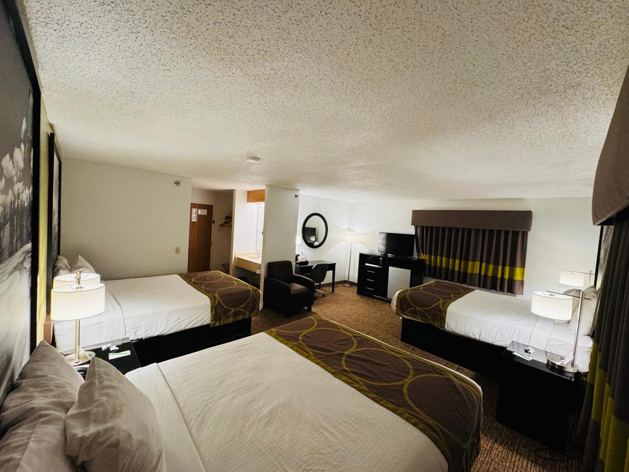 Forest City Inn Εξωτερικό φωτογραφία